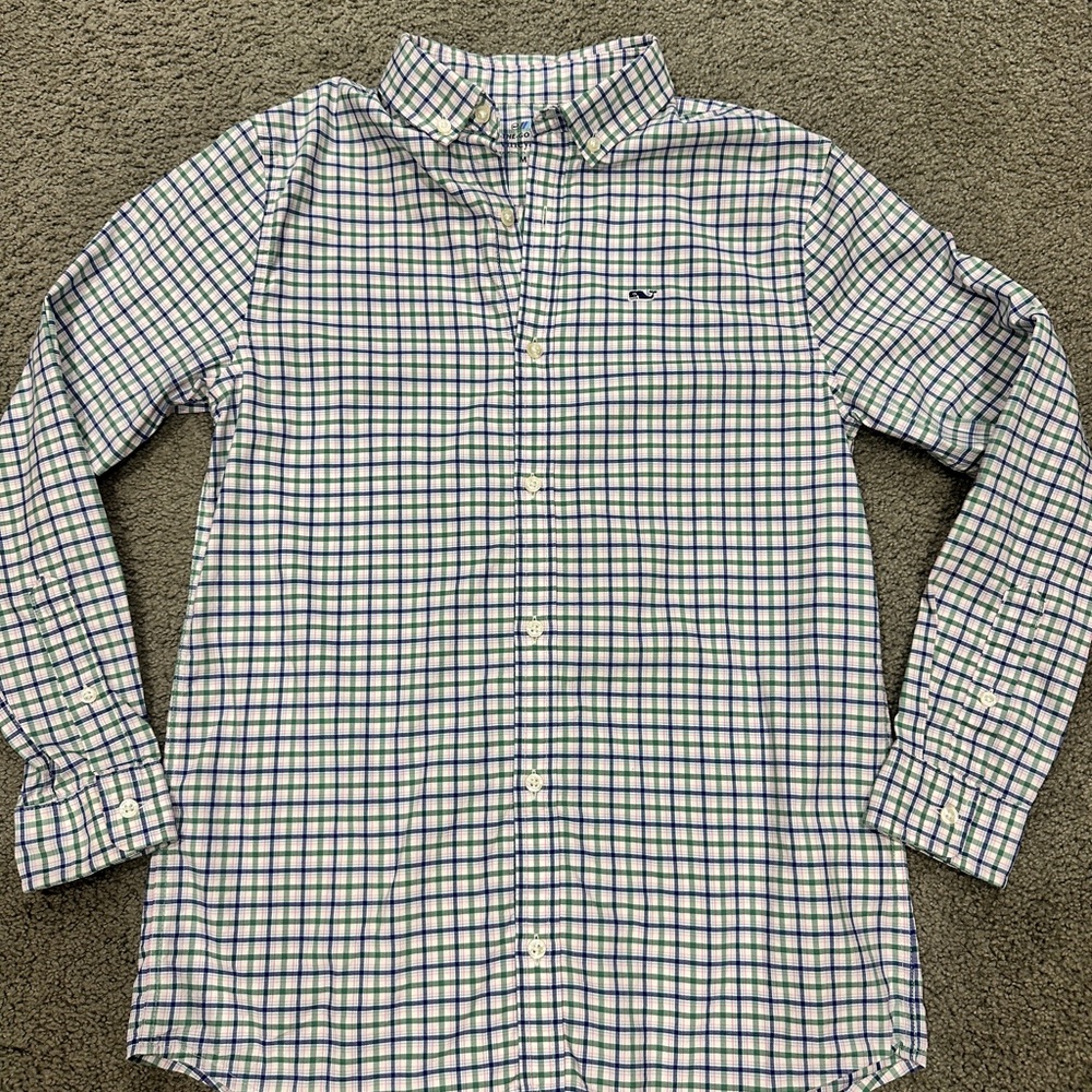 Vineyard Vines On-The-Go Performance  Button Down Shirt, Boys M (12-14)